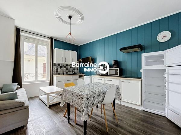 Location appartement à , 2 pièces 33.77m²