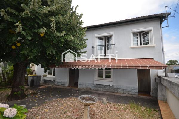 Maison de 140 m2 3 ou 4 chbs + garage-Atelier