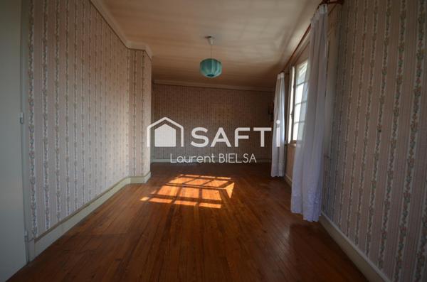 Maison de 140 m2 3 ou 4 chbs + garage-Atelier