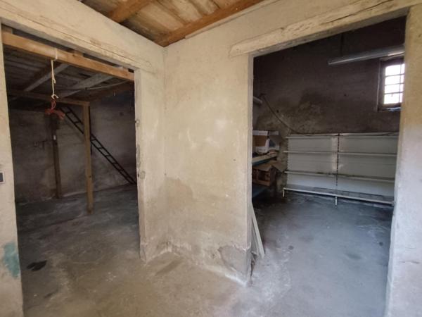 Parking à DAMPARIS, 39500 -