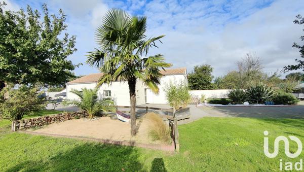 Maison à vendre 9 pièces 275 m² Grosbreuil