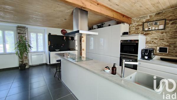 Maison à vendre 9 pièces 275 m² Grosbreuil