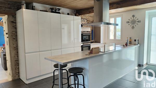 Maison à vendre 9 pièces 275 m² Grosbreuil