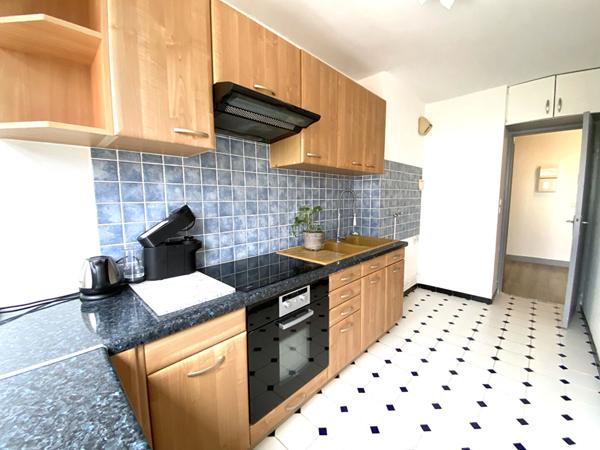 Appartement Nanterre 3 pièce(s) 61 m2 €275 000 ** - Référence 15090