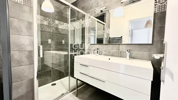 Chamalières - Appartement T2 48.50 m² avec terrasse et garage