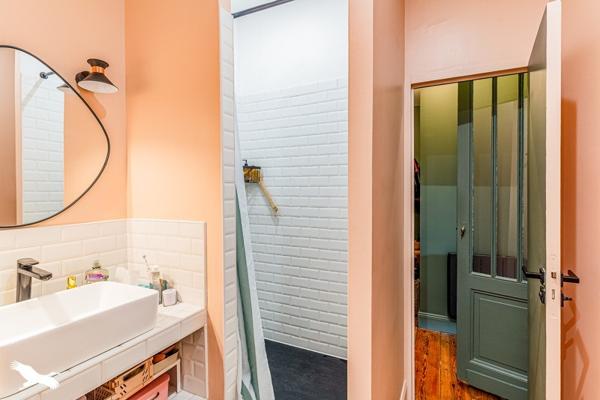 Appartement à vendre |                                       Bordeaux |                                        2 pièces  |  42 m²
