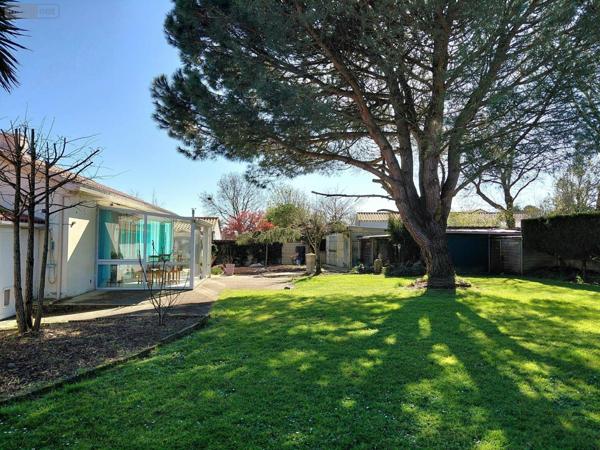 Maison individuelle à vendre à Challans en Vendée (85300), ref : VM5648-85092