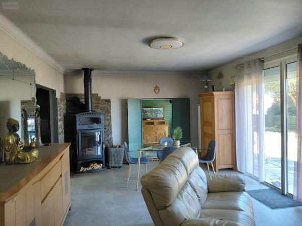 Maison individuelle à vendre à Challans en Vendée (85300), ref : VM5648-85092