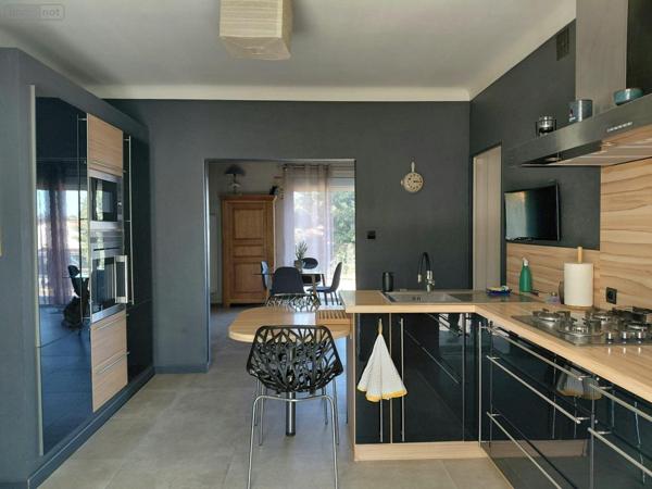 Maison individuelle à vendre à Challans en Vendée (85300), ref : VM5648-85092