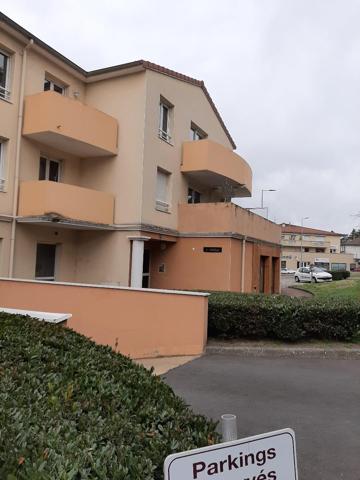 Appartement 3 pièces de 69 m² à Andrezieux boutheon
