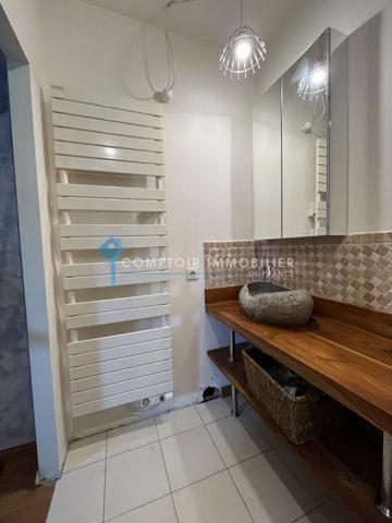 Mas
                                                                                                                                                                                                                                                                                                                        12 pièce(s)                                                                                                                                                                                                          8 chambre(s)                                                                                                                                                                                                          424  m²