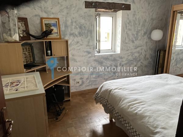 Mas
                                                                                                                                                                                                                                                                                                                        12 pièce(s)                                                                                                                                                                                                          8 chambre(s)                                                                                                                                                                                                          424  m²