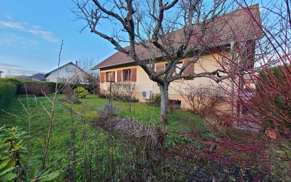 Maison à vendre    6 pièces • 157 m2 Bavilliers