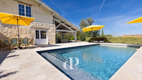 Lectoure (32700) Propriété de Luxe avec Gîte et Deux Piscines