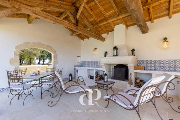 Lectoure (32700) Propriété de Luxe avec Gîte et Deux Piscines