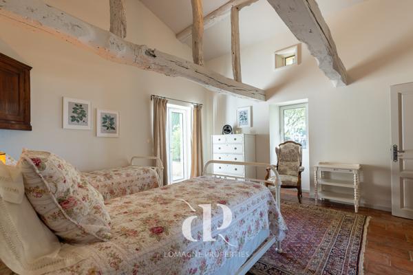 Lectoure (32700) Propriété de Luxe avec Gîte et Deux Piscines