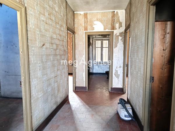 Maison à VIERZON, 18100 - 7 pièces 210m²