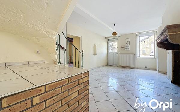 Maison à vendre    11 pièces • 317 m2 Saint-Gervais-d'Auvergne