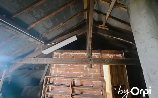 Maison à vendre    11 pièces • 317 m2 Saint-Gervais-d'Auvergne