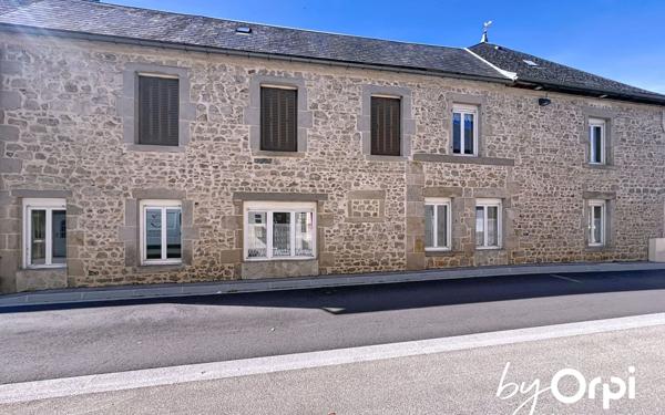Maison à vendre    11 pièces • 317 m2 Saint-Gervais-d'Auvergne