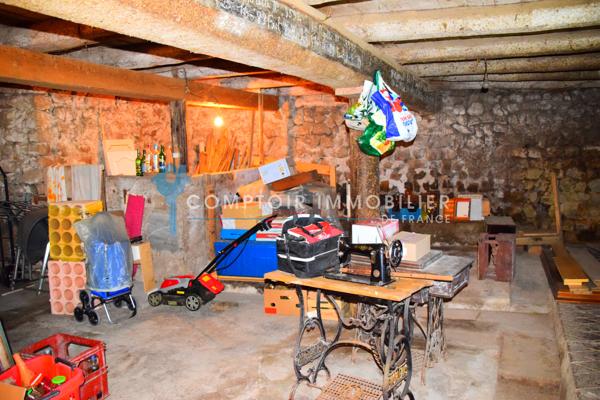 Ferme 11 pièce(s) 4 chambre(s) 100 m²