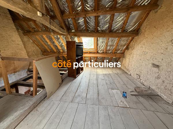 Vente Maison167,4 m² - 7 Pièces - AUGY SUR AUBOIS (18600)