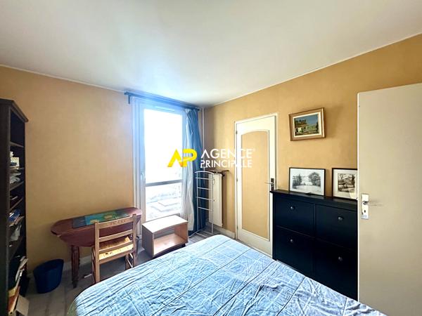 BEZONS _ Appartement 3 pièces 55,02 m2 €184 000 ** - Référence 4437