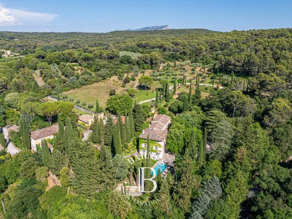 Aix-en-Provence, Bastide 23 Chambres -  1 038 m² à vendre