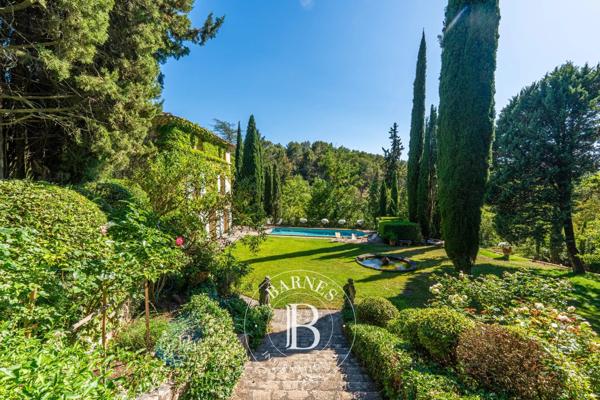 Aix-en-Provence, Bastide 23 Chambres -  1 038 m² à vendre
