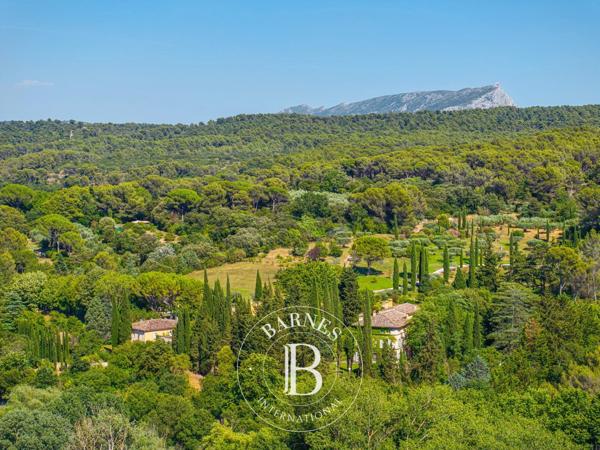 Aix-en-Provence, Bastide 23 Chambres -  1 038 m² à vendre