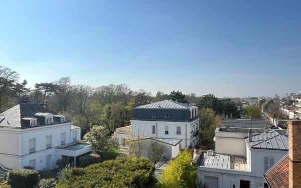 Appartement à vendre    5 pièces • 120,11 m2 Fontenay-sous-Bois