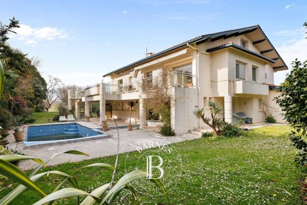 Ciboure, Maison 5 Chambres -  336 m² à vendre