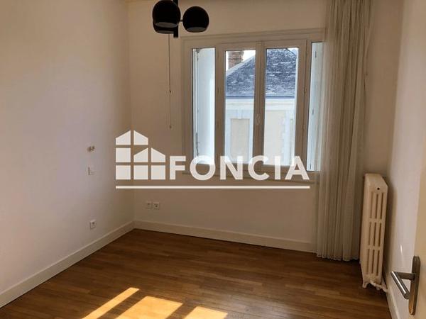 Location Maison 5 pièces 91.3 m² - 12 RUE BOILEAU DESPREAUX Tours 37000