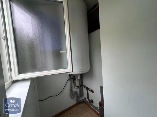 Appartement à louer 5 pièces 82m²