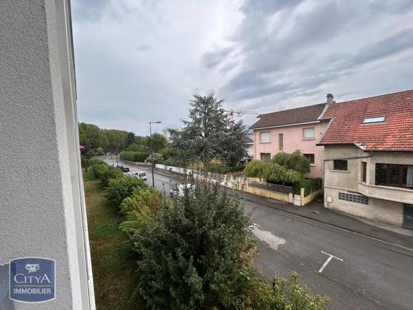 Appartement à louer 5 pièces 82m²