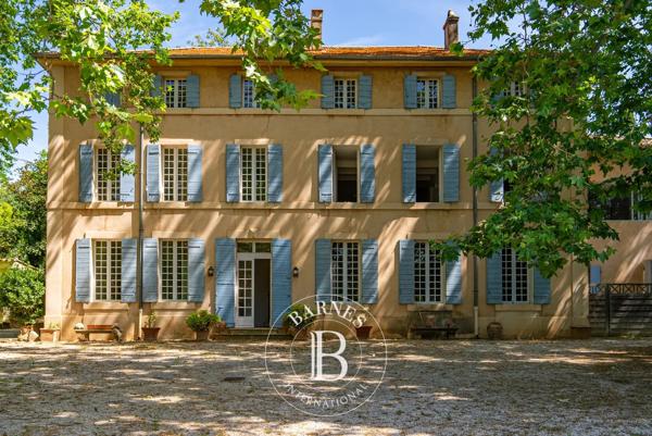 Aix-en-Provence, Bastide 7 Chambres -  720 m² à vendre