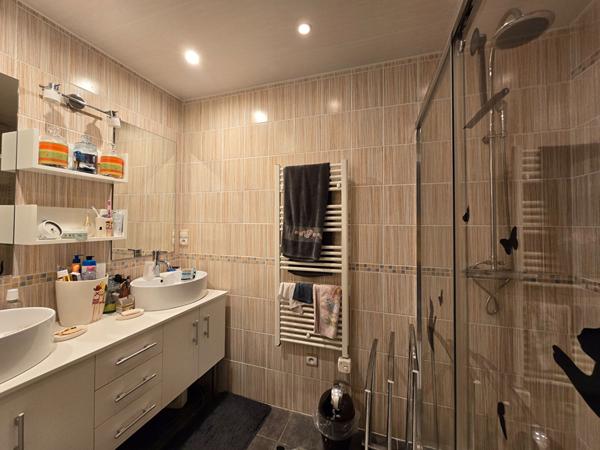 Maison Saint Sébastien Sur Loire 6 pièces - 5 chambres - proche toutes commodités