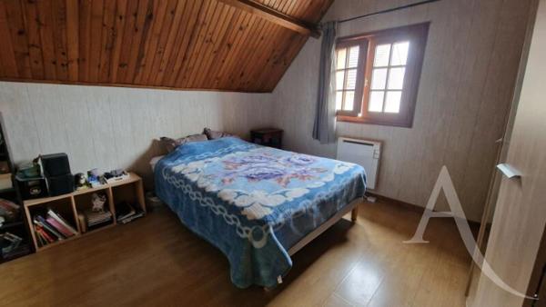 Jolie maison d'environ 57m², 2 chambres avec jardin de 680m² à Limay