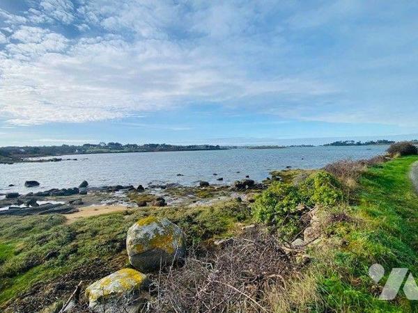 A Vendre à Pleumeur-Bodou (22560) en Côtes-d'Armor (22), Maison en bord de mer, d'une surface d...
