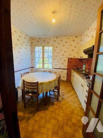 A Vendre à Pleumeur-Bodou (22560) en Côtes-d'Armor (22), Maison en bord de mer, d'une surface d...