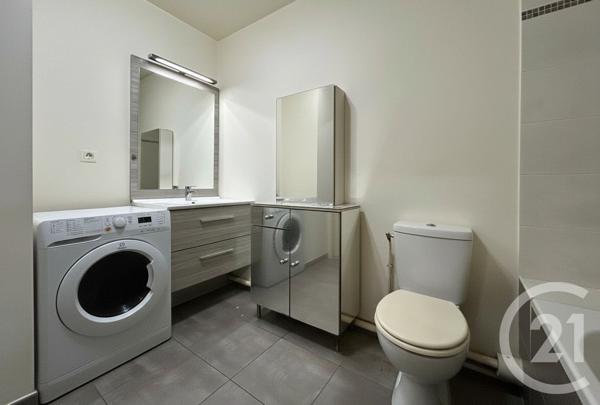 Appartement F2 à vendre  2 pièces - 43 m2 L ISLE ADAM - 95