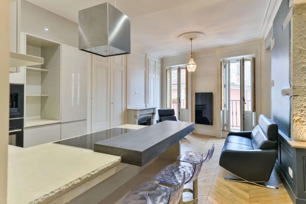 Lyon 2 - Place des jacobins - Appartement de 59,52 m ² - 1 chambre - Balcon