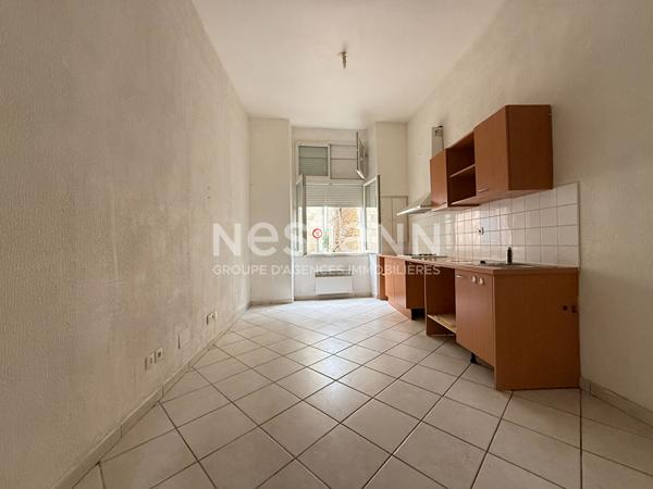 A louer T2 DUPLEX de 30m²  à SAINTE BAZEILLE au coeur du village