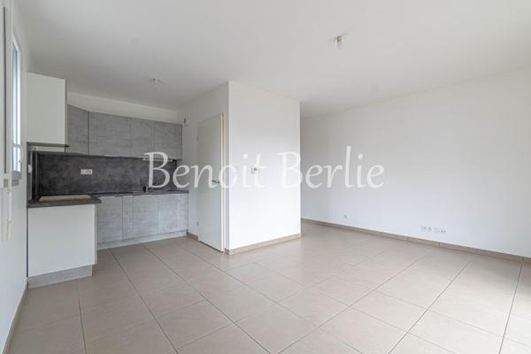 T3 récent avec balcon