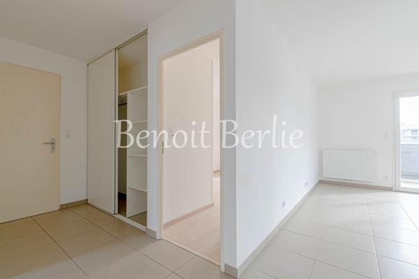 T3 récent avec balcon