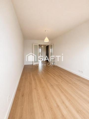 T1 lumineux avec terrasse et vue parc