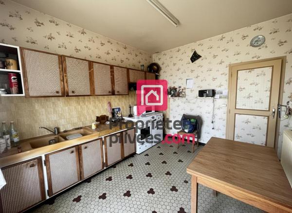 Maison de 205 m² avec logement indépendant et potentiel professionnel ? Centre de Bazas
