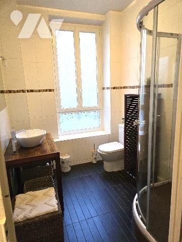 T2 meublé 52 m² – 1er étage – Cœur de ville