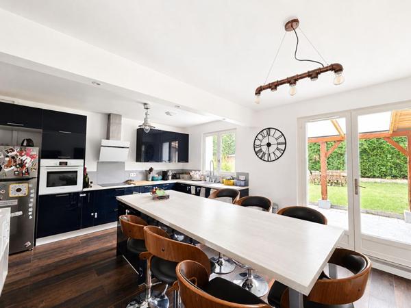 Maison Ecquevilly 5 pièce(s) 122 m2