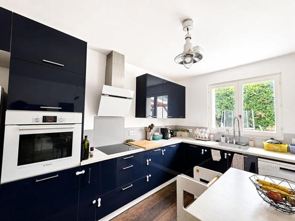 Maison Ecquevilly 5 pièce(s) 122 m2